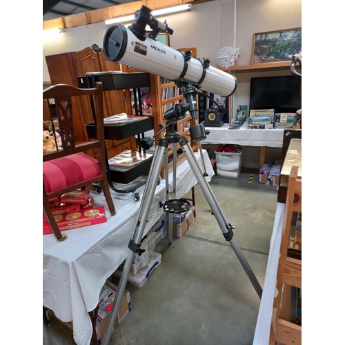 85 - A large Meade telescope COLLECT ONLY