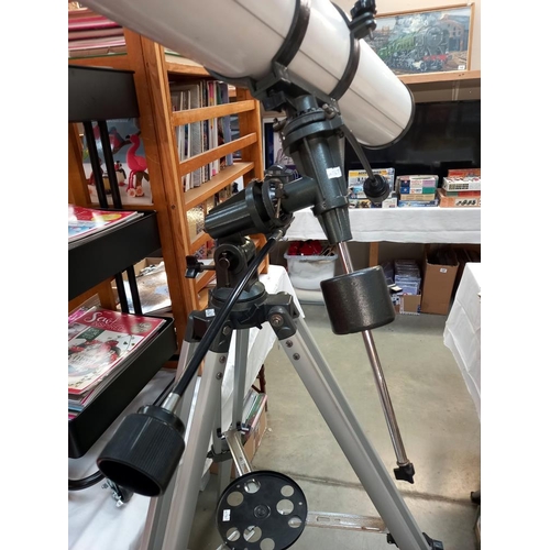 85 - A large Meade telescope COLLECT ONLY