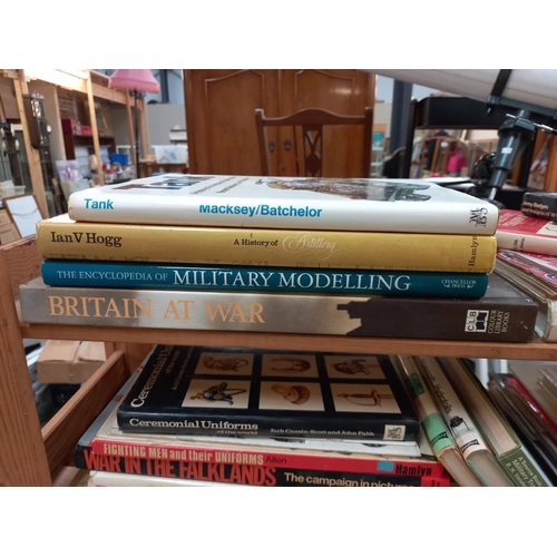 89 - A qty of military reference books including yeoman of the guard etc