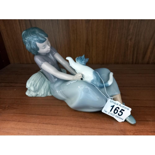 165 - A selection of Lladro & Nao figures