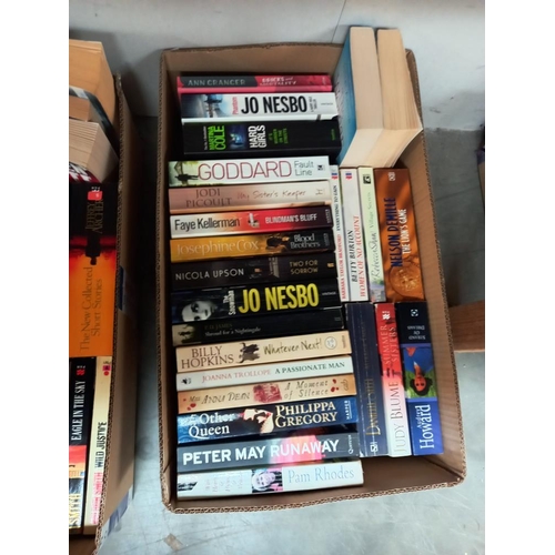 33 - 3 boxes of good paperbacks including Wilbur Smith, John Grisham, Phillipa Gregory etc COLLECT ONLY