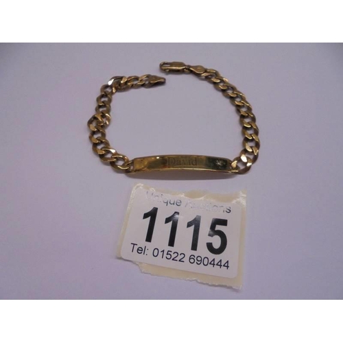 1115 - A gold identity bracelet set diamond chip and engraved DAVID, marked Italy 375, 11.1 grams.