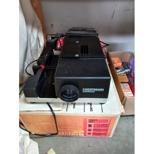 151 - 2 vintage slide projectors, case of slides cartridges and box of new old stock unused slides COLLECT... 