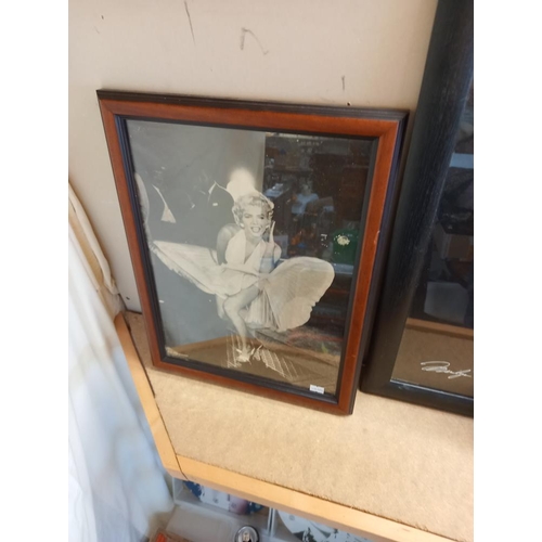 190 - A quantity of Marilyn Monroe framed and glazed pictures COLLECT ONLY