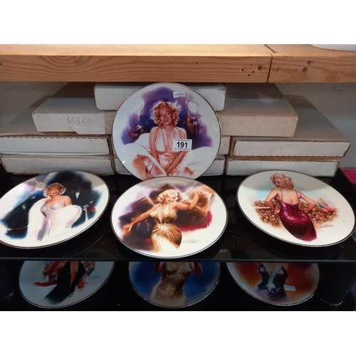 191 - 9 boxed Marilyn Monroe collectors cabinets plates