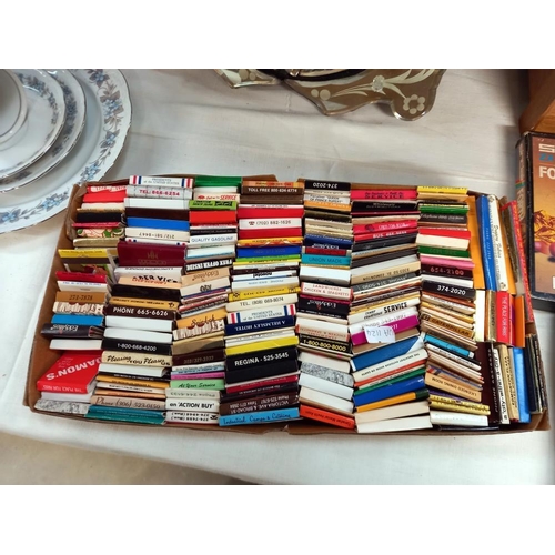 215 - A good lot of book matches, over 300, some doubled up, many USA