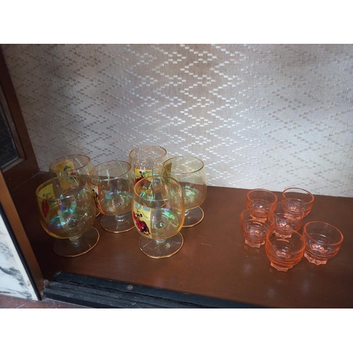 244 - A glass decanter & a good lot of assorted drinking glasses in 8's, 6's & 4's. COLLECT ONLY