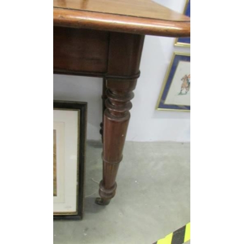 602 - A Victorian mahogany side table, COLLECT ONLY.