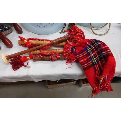 256 - Boxed junior playable bagpipes by Gold Brothers, Kirkcaldy