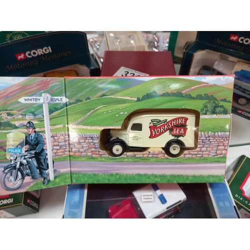 321 - A selection of boxed diecast including universal hobbies Land rover etc includes boxed Royal Crest t... 