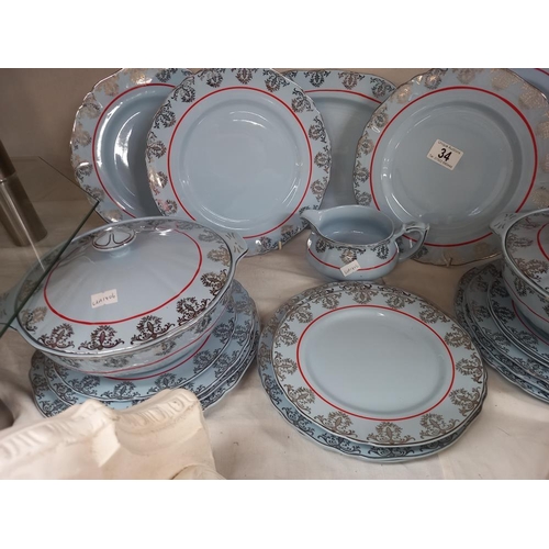 34 - An Alfred Meakin Harmony Venetian blue dinner service COLLECT ONLY