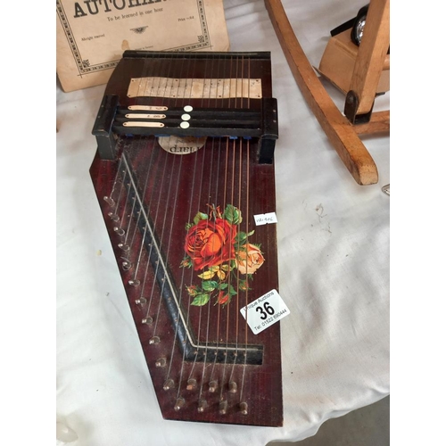 36 - A boxed vintage Auto Harp Zither