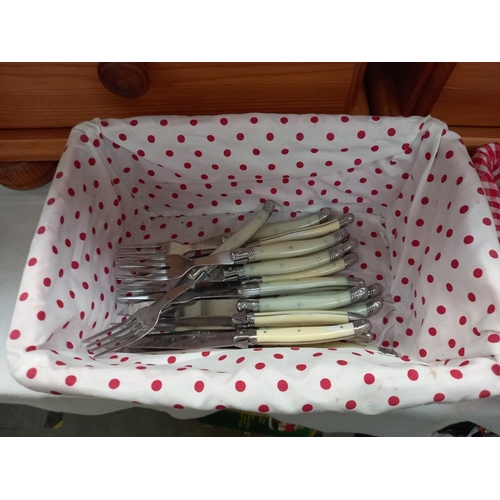 64 - 2 trays of cutlery