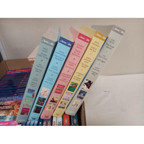 66 - A good lot of Mills & Boon paperback books & other books COLLECT ONLY