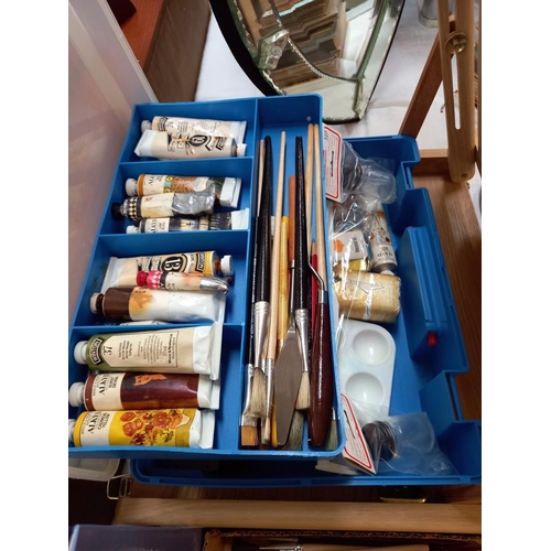 171 - A good lot of artist materials