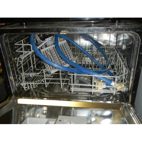 613 - A Kenwood counter top dish washer. COLLECT ONLY.