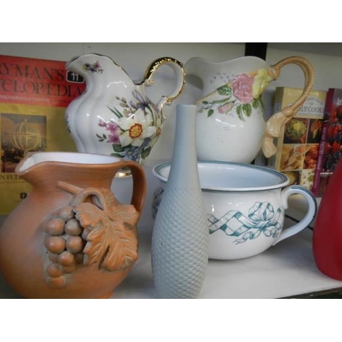 635 - A mixed lot of ceramics including jug, chamber pot etc., COLLECT ONLY.