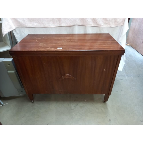 265 - A 1930's oak/ply blanket box COLLECT ONLY