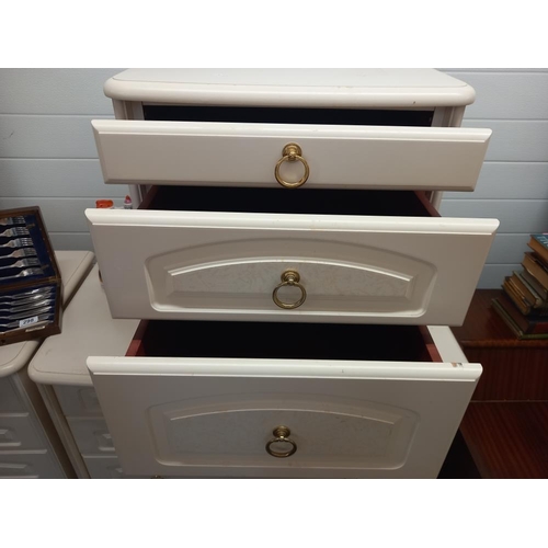 295 - A pair of bedside chests and 2 chest of drawers COLLECT ONLY