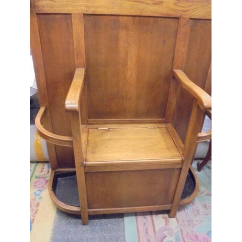 1509 - A good quality arts and crafts oak hall stand, COLLECT ONLY.