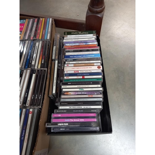 424 - A quantity of CD's, DVD's and boxed Glenn Miller vinyl set