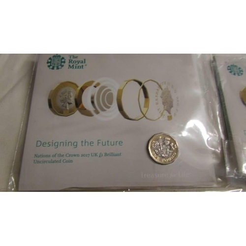 1050 - A mixed lot of commemorative coins including crowns.