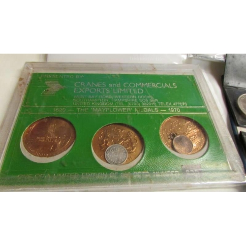 1050 - A mixed lot of commemorative coins including crowns.