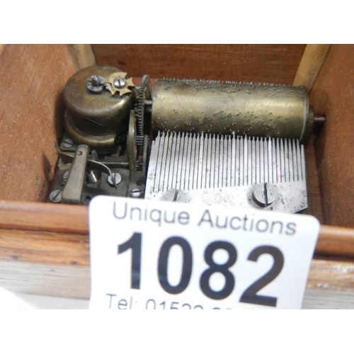 Lot 1082      