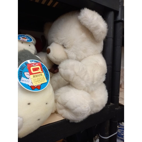 2440 - A good lot of soft toys including Gund polar bear & 2 Korean dogs etc. COLLECT ONLY