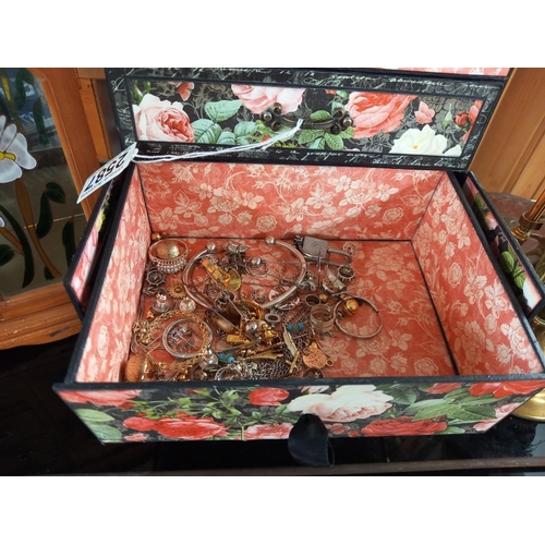 2587 - A jewellery box with costume jewellery including pearls & 1 other jewellery cabinet COLLECT ONLY