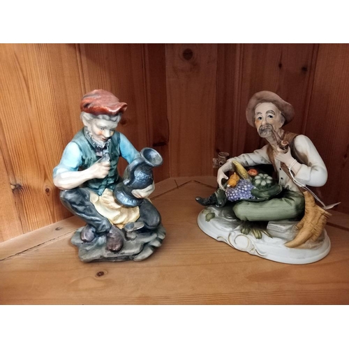 2607 - 7 Capodimonte style tramp figures COLLECT ONLY.