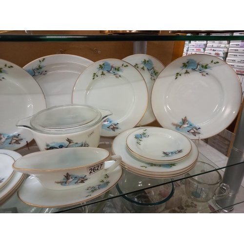 2627 - A rare vintage Pyrex dinner set (approximately 20 pieces) COLLECT ONLY