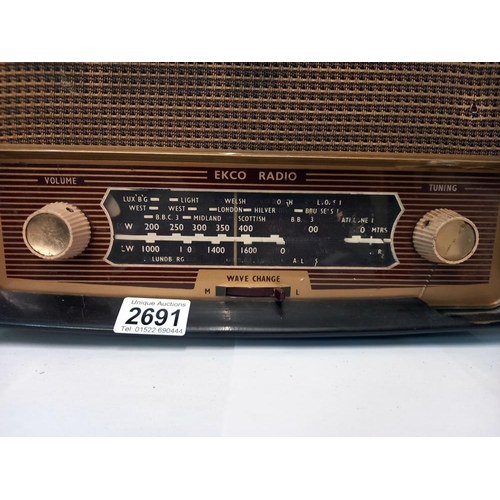 2691 - A vintage Ecko valve radio A/F Collect only