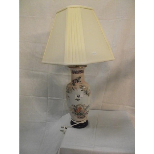 67 - A Chinese vase table lamp COLLECT ONLY