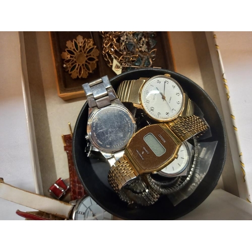 202 - A quantity of watches including boxed Lotus, Sekonda etc and small box of costume jewellery