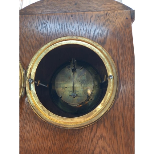 276 - An Edwardian oak mantle clock COLLECT ONLY