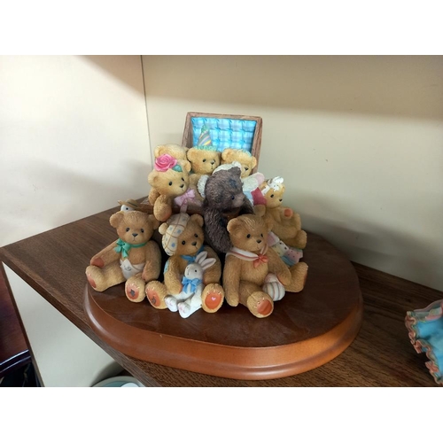 314 - A quantity of cherished teddies Collect only