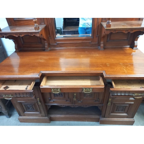 390 - A good Victorian mahogany mirror back sideboard, COLLECT ONLY.