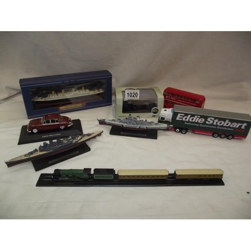 1020 - An 'N' gauge static model of the Flying Scotsman, Atlas editions, RMS Titanic, Mk 2 Jaguar etc