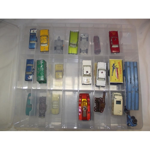 1023 - 5 collectors cases of diecast Lesney vehicles, mostly in good condition