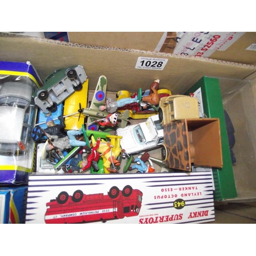 1028 - A quantity of boxed and loose diecast including Corgi and Matchbox