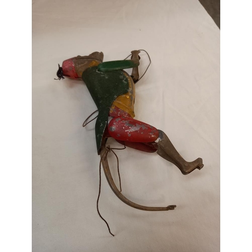 1194 - An early Lehmann tinplate climbing monkey