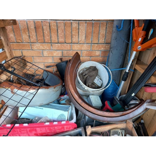 1800 - A large lot of classic/vintage spares, COLLECT ONLY.