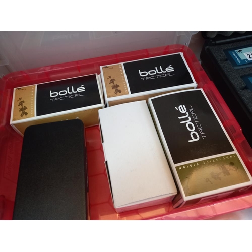 2158 - A case of Bolle professional goggles & 2 boxes of Devilbiss aerograph super 63 airbrushes COLLECT ON... 