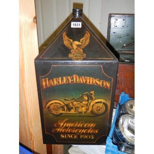 1931 - A large 20th century oil can with Harley Davidson inscription, COLLECT ONLY.