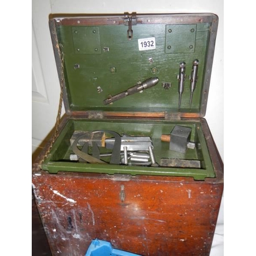 1932 - A mahogany chest full of interesting tools, COLLECT ONLY.