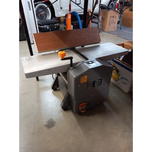 2259 - A 1500W Titan jointer planer COLLECT ONLY