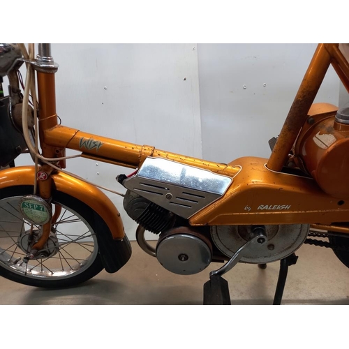 2265 - A 1968 Raleigh Wisp moped with VE60, 1971 tax disc & owners handbook etc. COLLECT ONLY