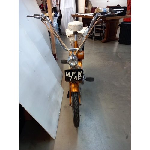 2265 - A 1968 Raleigh Wisp moped with VE60, 1971 tax disc & owners handbook etc. COLLECT ONLY