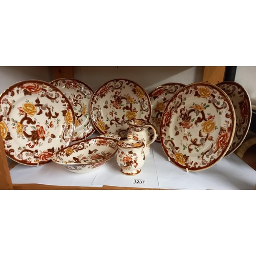 1237 - 6 Mason Ironstone 'Brown Velvet' dinner plates and a jug, dish and lidded pot COLLECT ONLY